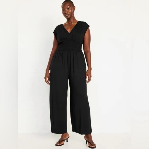 NWT Black Jack Waist-Defined Jersey Knit Shirred Neutral Jumpsuit Romper - Picture 1 of 6